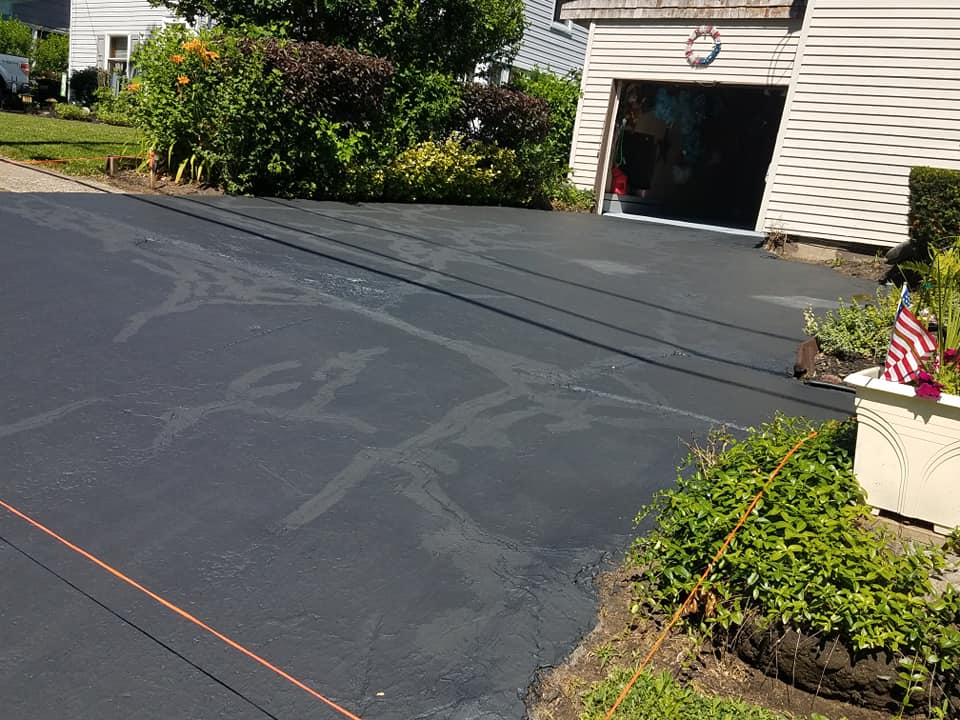 Lyons, NY: Professional Asphalt Repair Services | Optimum Coaters